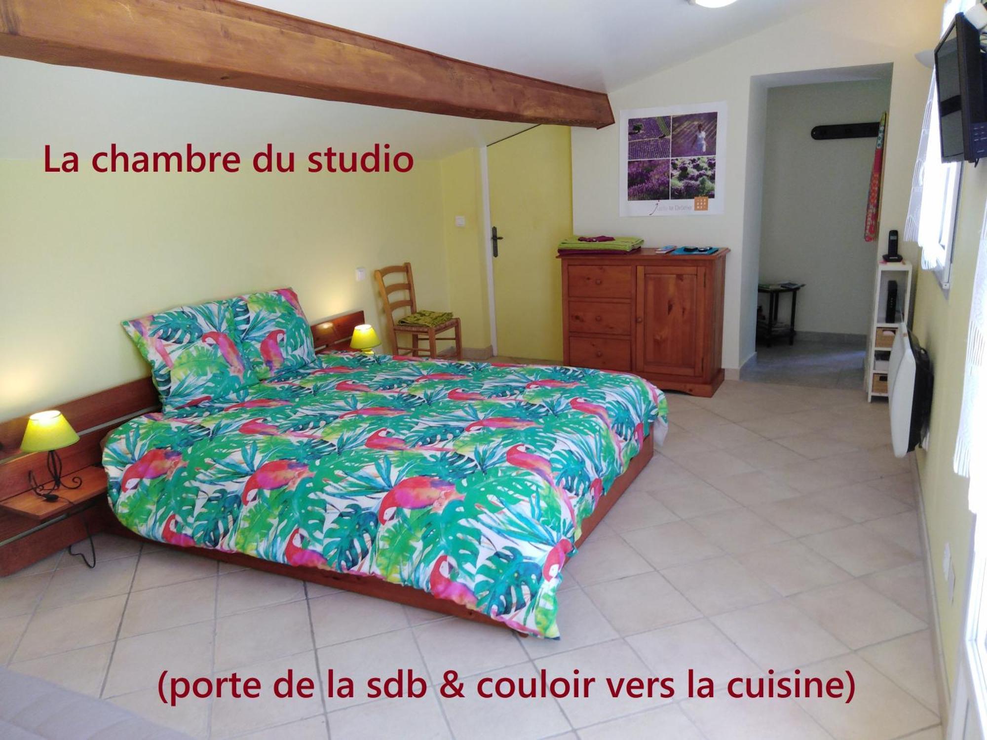 Coeuraccords, Spa & Bien-Etre Au Calme Naturiste Toute L'Annee Saint-Bardoux Kamer foto